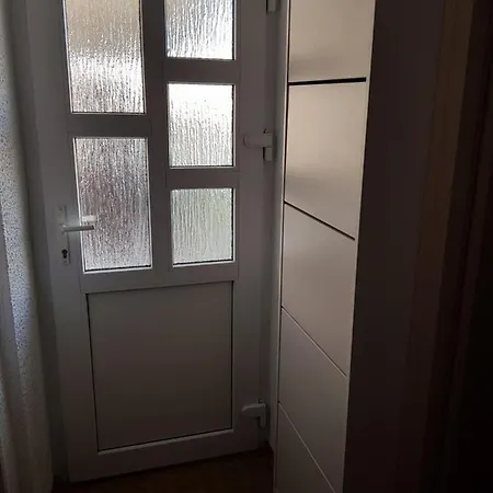 Apartment With A Parking Space - 16060 Vodice